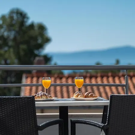 Apartment Luka Toni Krvavica