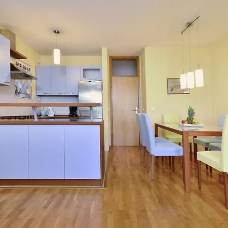 Apartment Luka Toni Krvavica